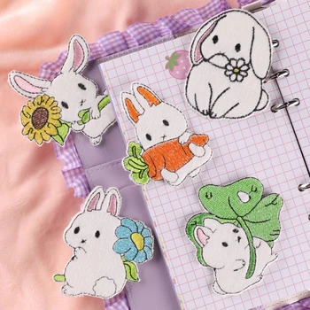 Kawaii Roztomilý White Rabbit Trvať Kvet Mrkva Výšivky Samolepiace Záplaty pre Dievčatá Batoh Oblečenie Cartoon Diy Nálepky